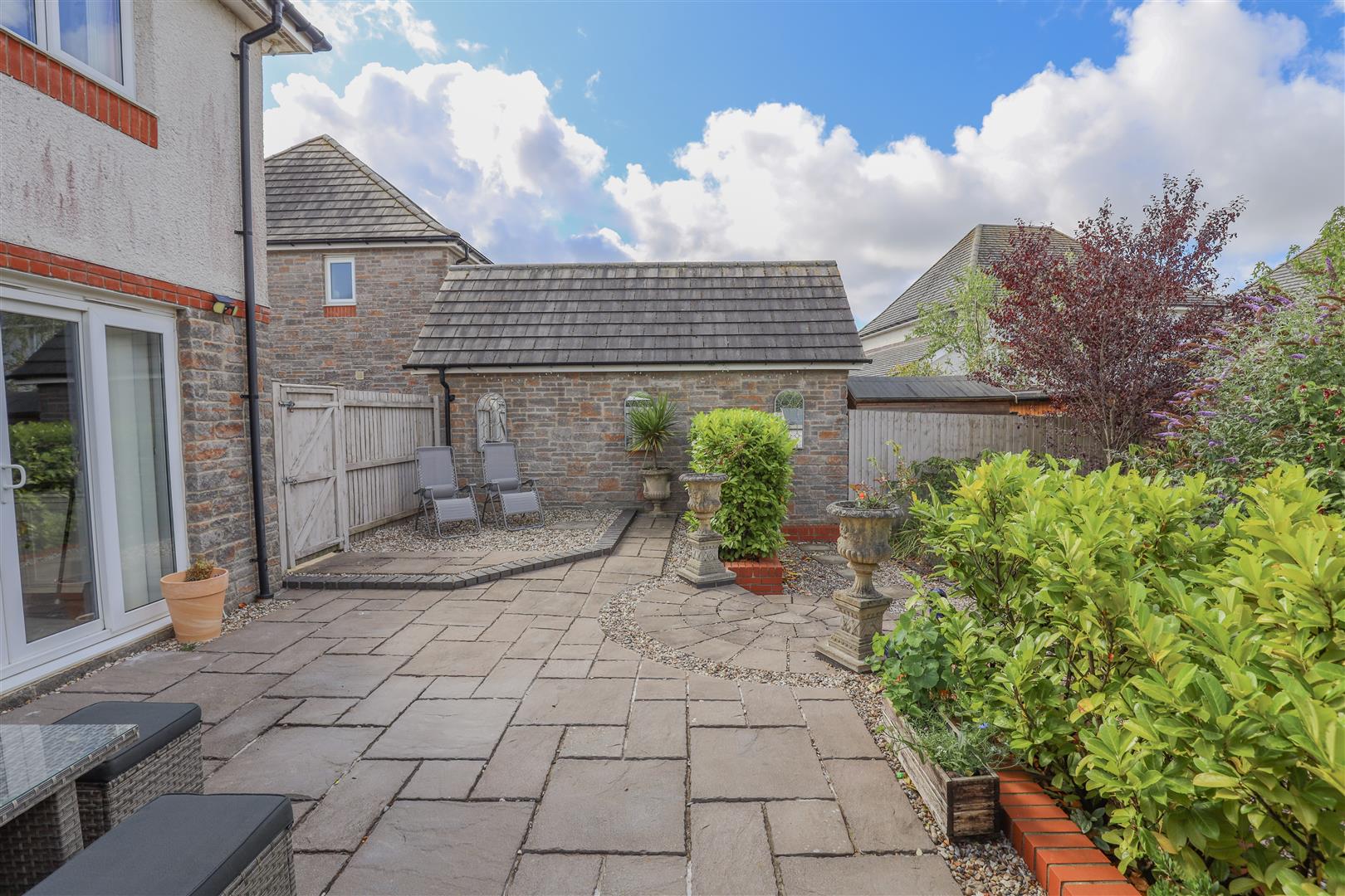 26 Cae Newydd, St. Nicholas, Vale Of Glamorgan, CF5 6FF
